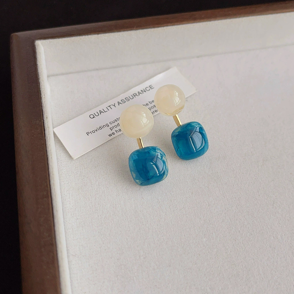 Retro literary haze blue oil drop earrings niche high-end whitening earrings with silver needles